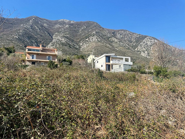 Urbanized plot in Prchanj with a view of the sea